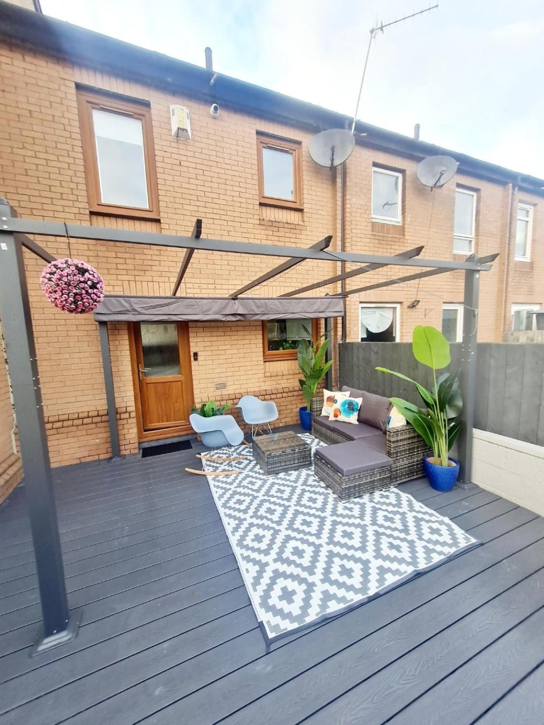Bright 3Br Walking Distance To Town - Free Parking Apartman Glasgow Kültér fotó